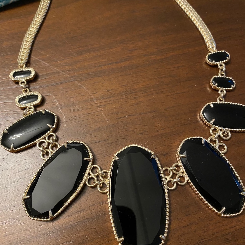 Kendra Scott Bib Necklace
